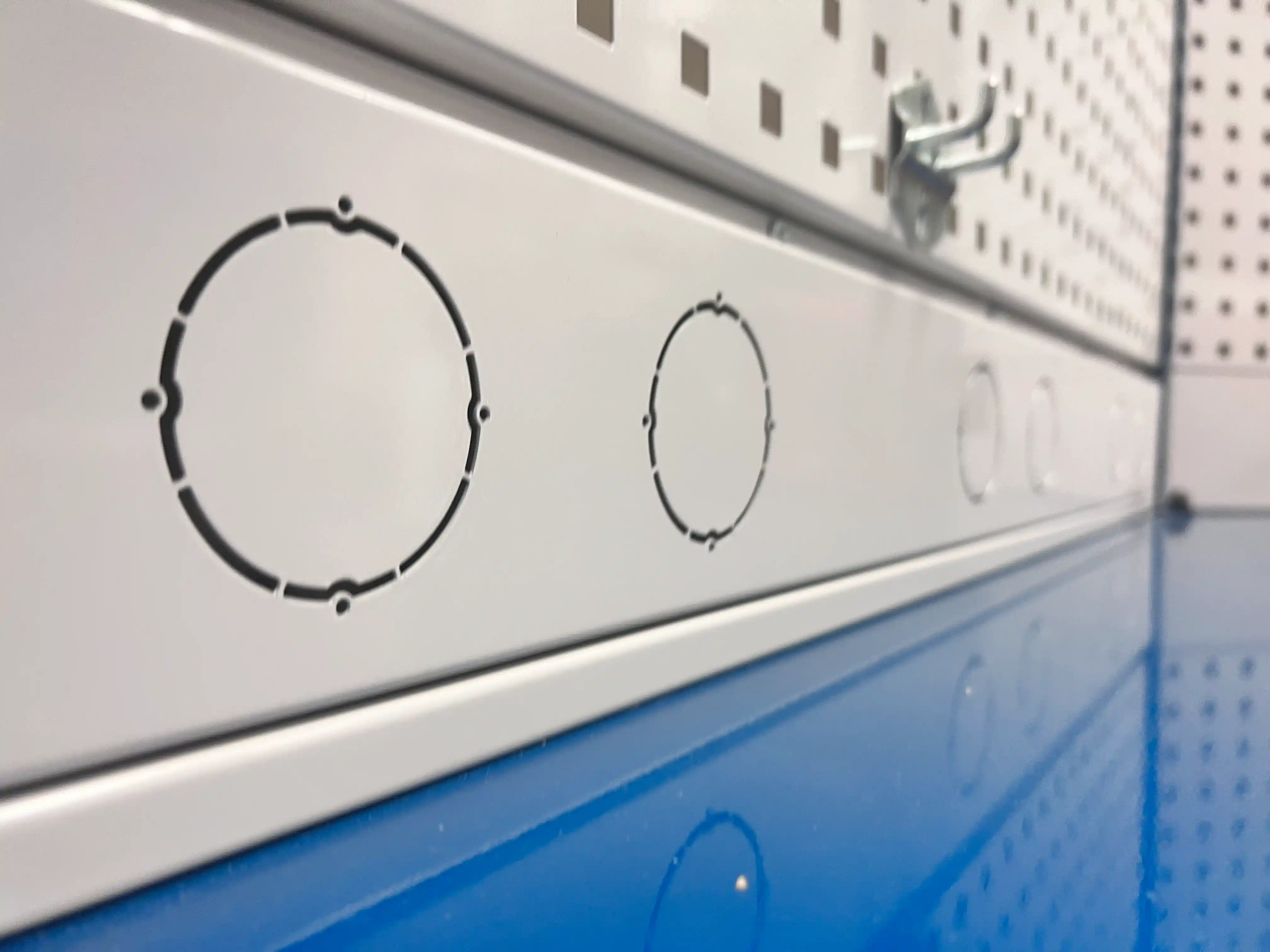 CTR 1432.S3L3.4 Верстак слесарный 1055x1393x743 мм